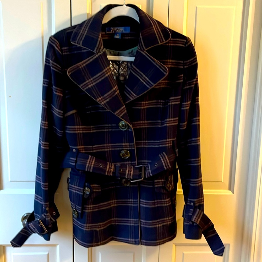 Wool Coat . Beautiful detail. Excellent condition